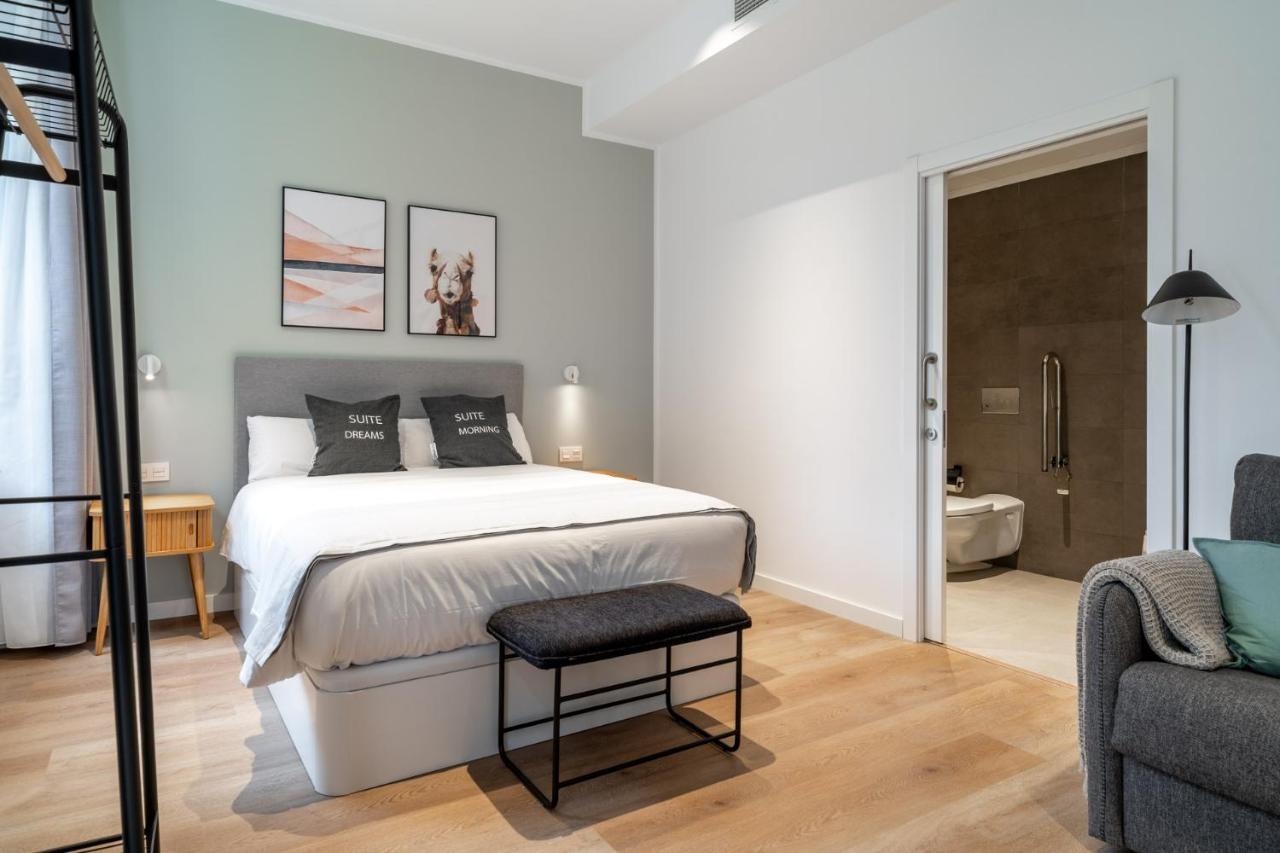 Limehome Calle Granada Siviglia