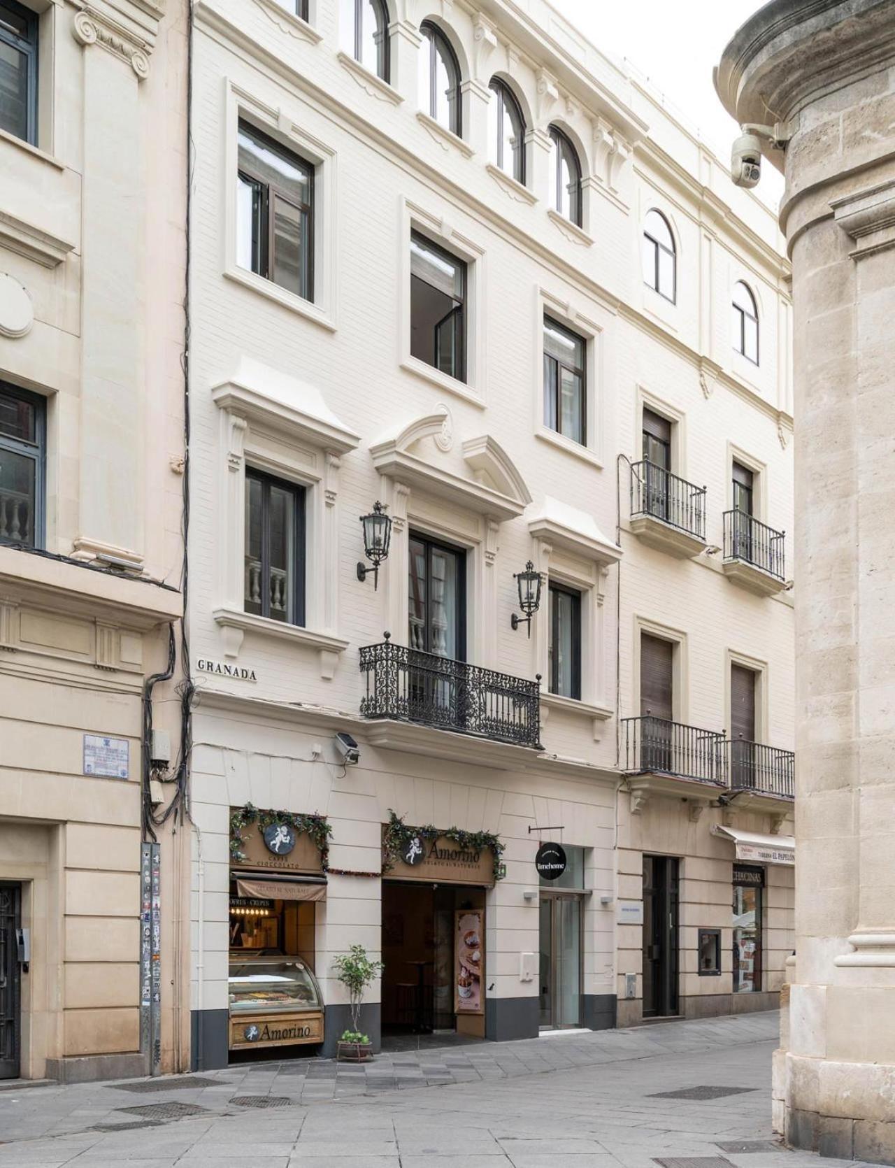Limehome Calle Granada * Siviglia